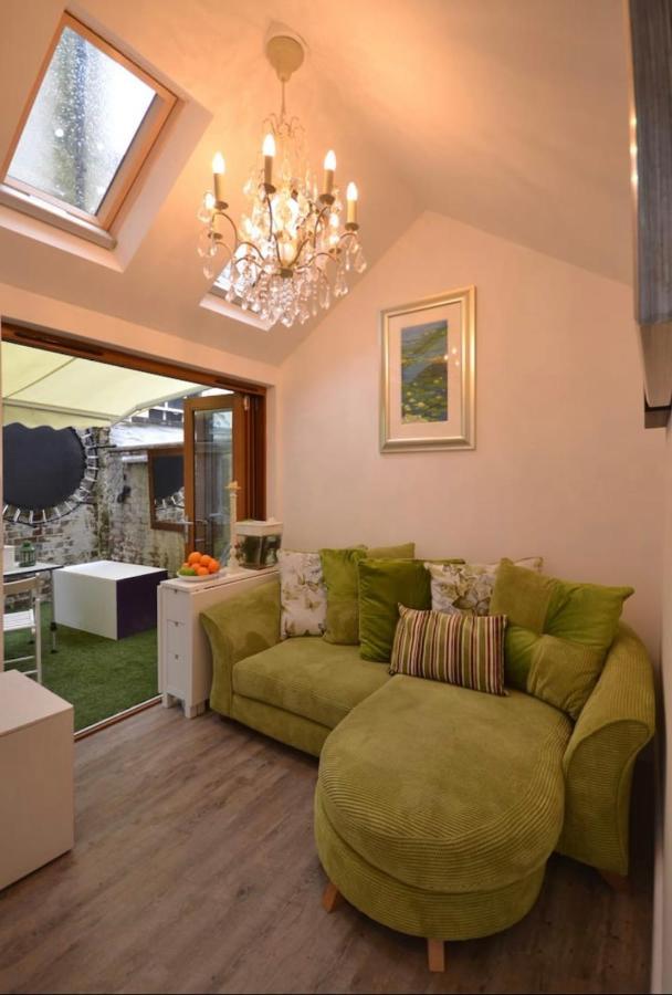 Compact, Central Apartment, Dog Friendly. Kingsbridge  Esterno foto
